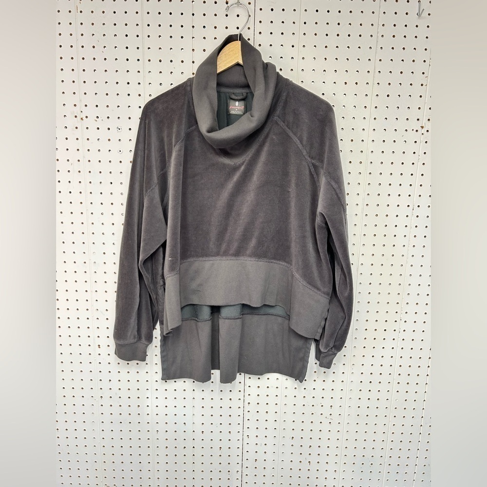 Free People Last Chance Pullover Grey Sweatshirt - Picture 2 of 5